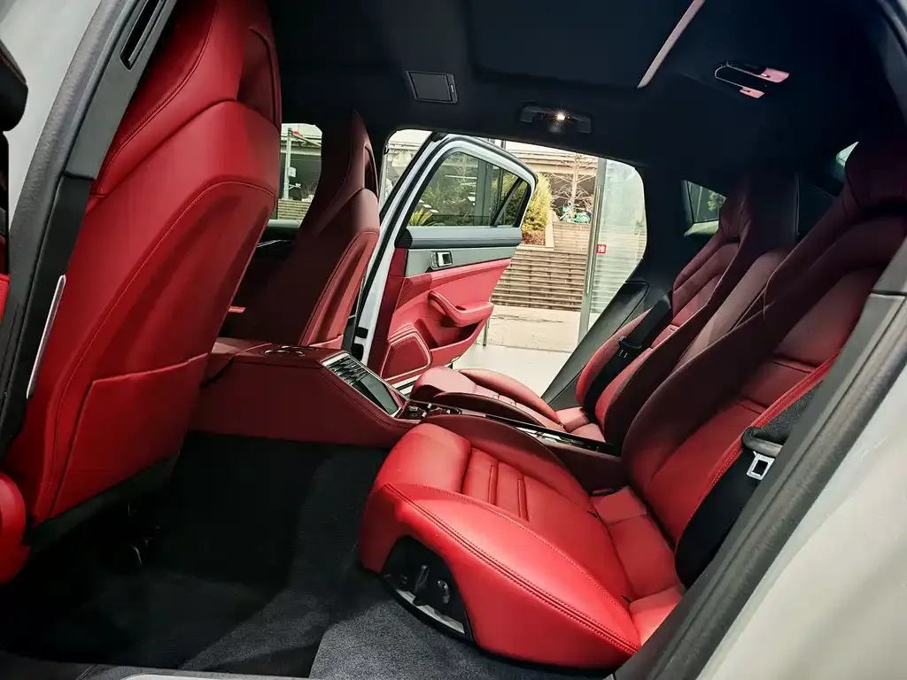 Porsche Panamera 2023 из CN, фото 3
