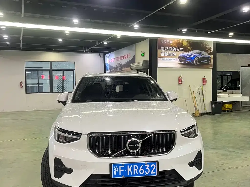 Volvo XC40 2024 из CN, фото 4