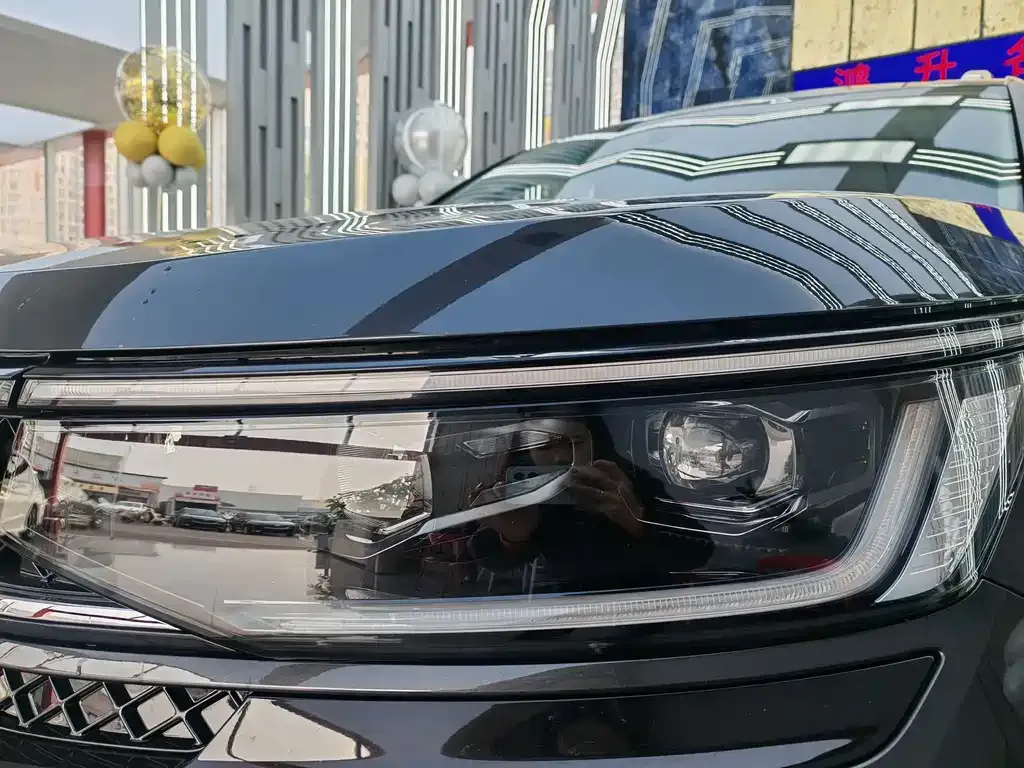Volkswagen Tavendor 2023 из CN, фото 6