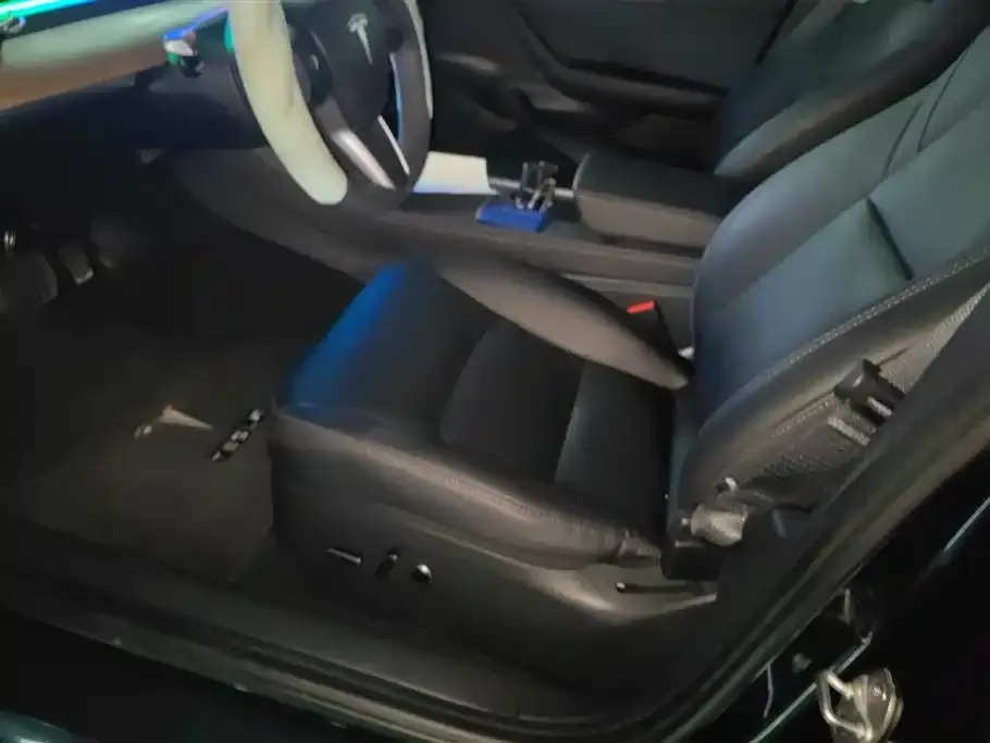 Tesla Model 3 2023 из CN, фото 5