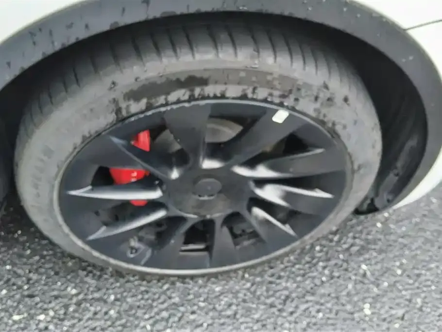 Tesla Model Y 2022 из CN, фото 2