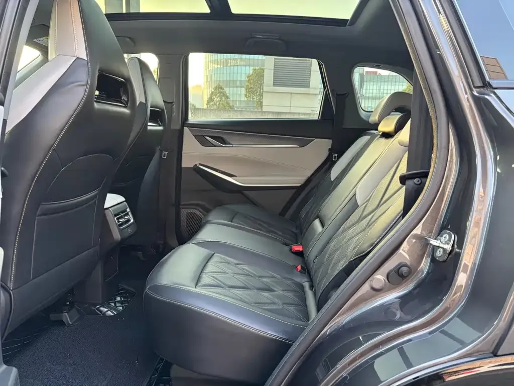 Changan CS75PLUS — фото 2
