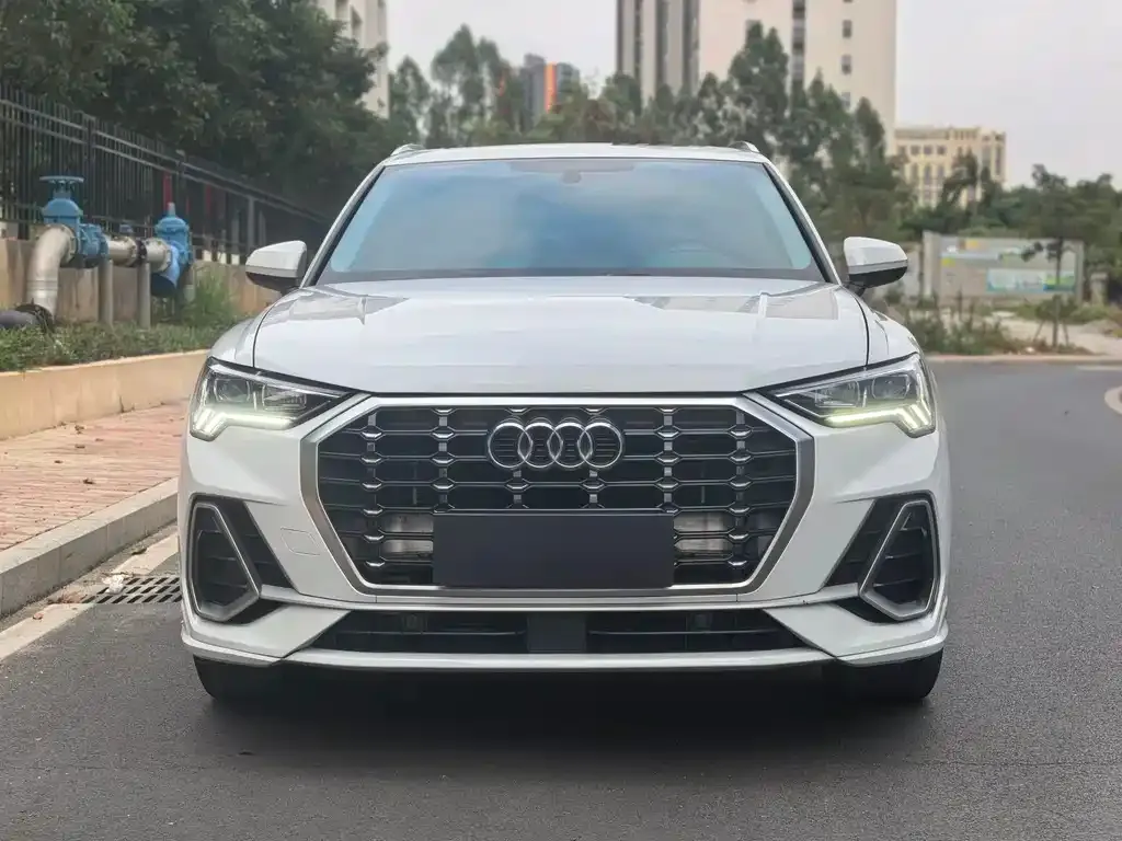 Audi Q3 2022 из CN, фото 10