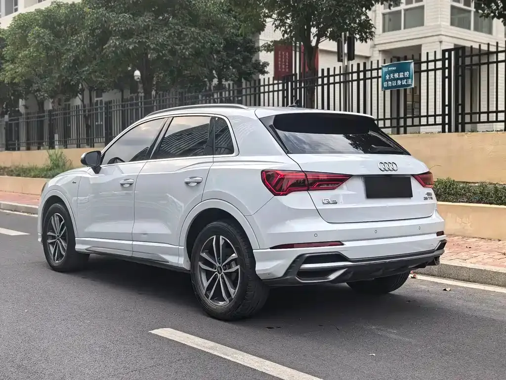 Audi Q3 2022 из CN, фото 9