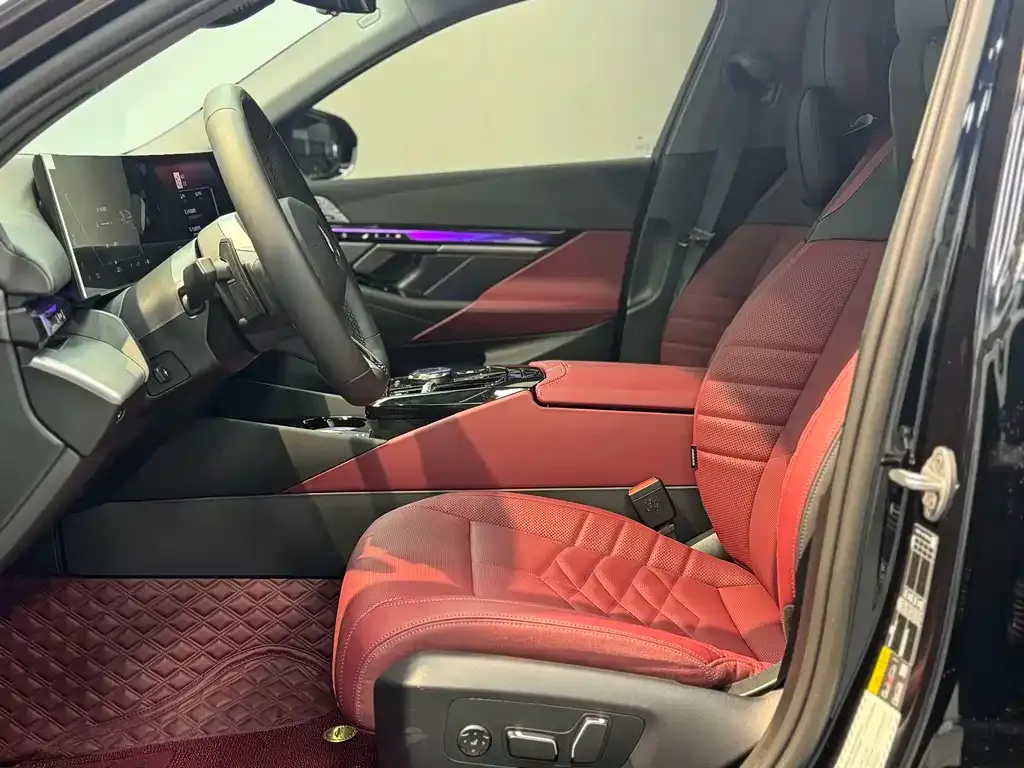 BMW i5 2025 из CN, фото 6