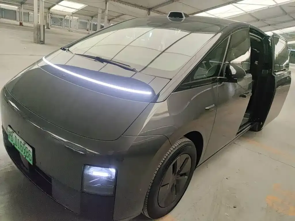 Li Auto MEGA 2024 из CN, фото 1