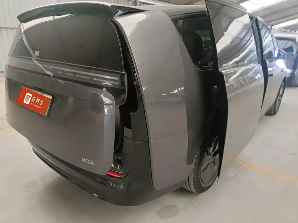 Li Auto MEGA 2024 из CN, фото 7
