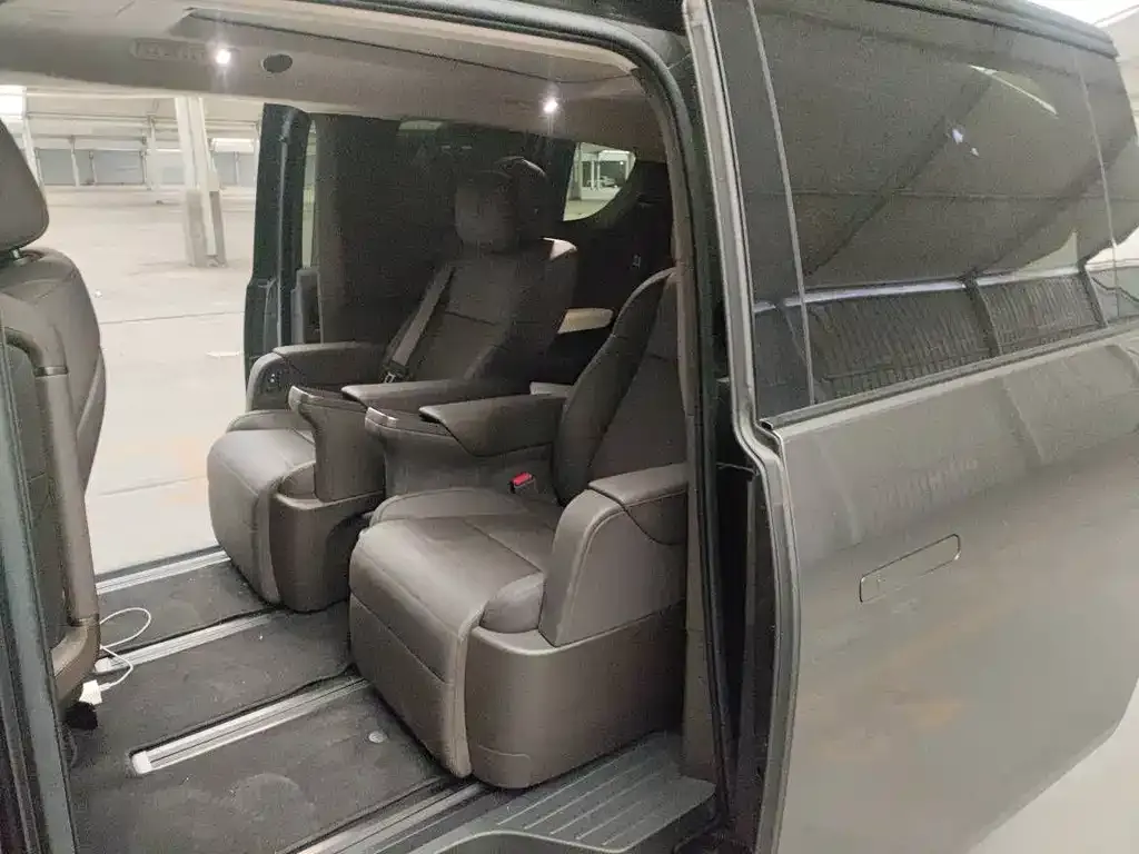 Li Auto MEGA 2024 из CN, фото 4