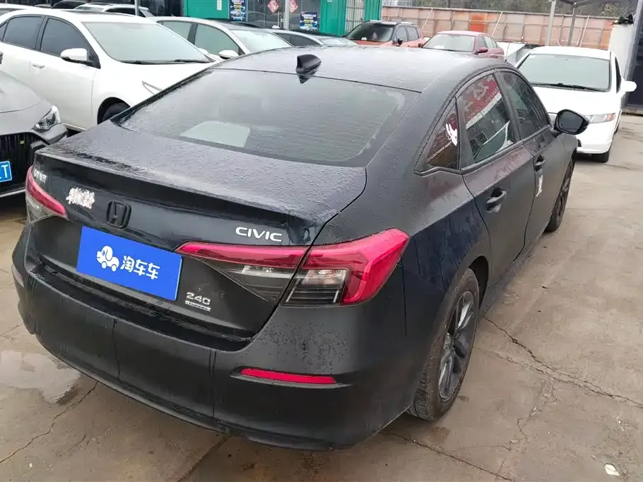 Honda Civic 2024 из CN, фото 8