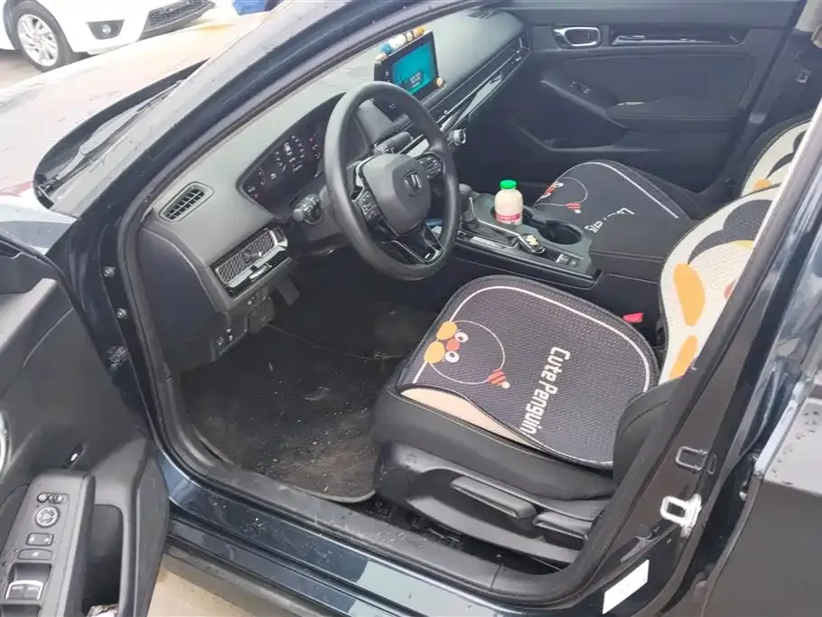 Honda Civic 2024 из CN, фото 3