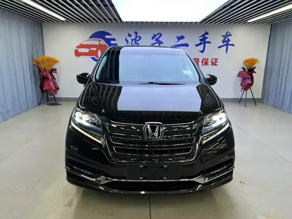 Honda Elysion 2021 из CN, фото 5