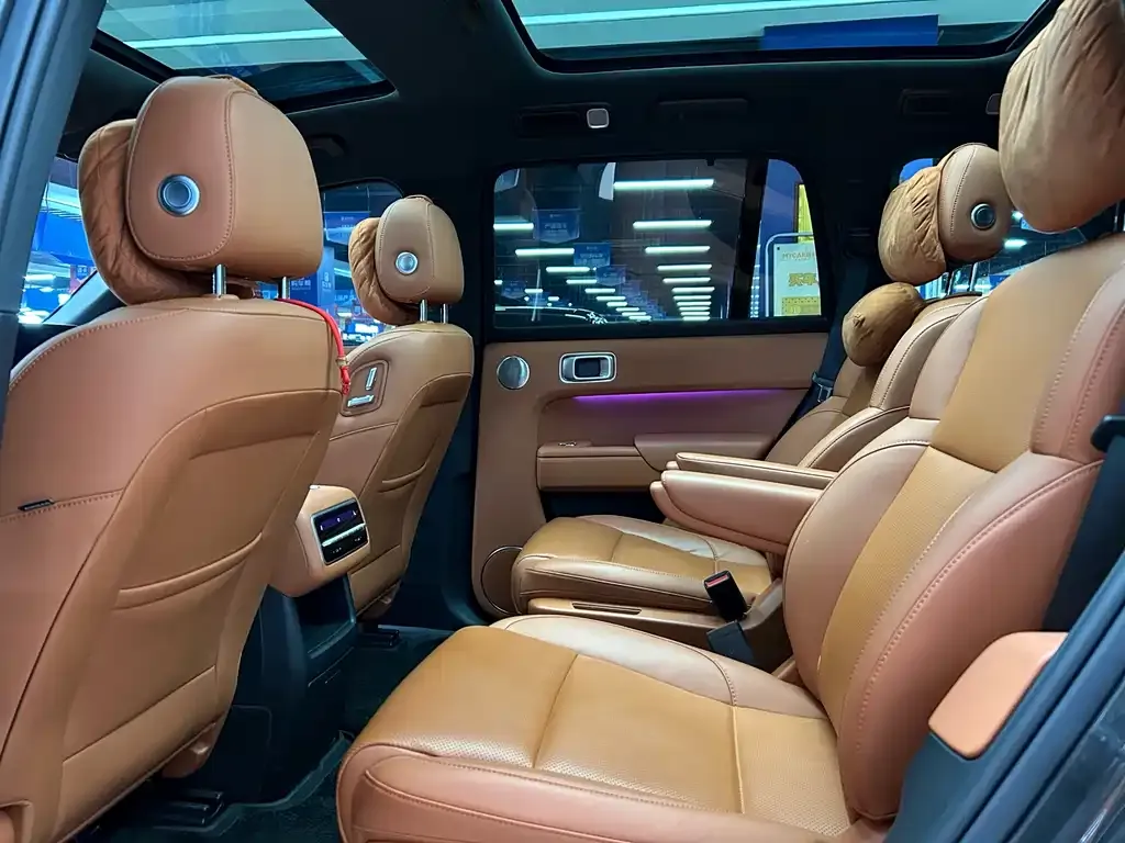 Li Auto L8 2024 из CN, фото 2