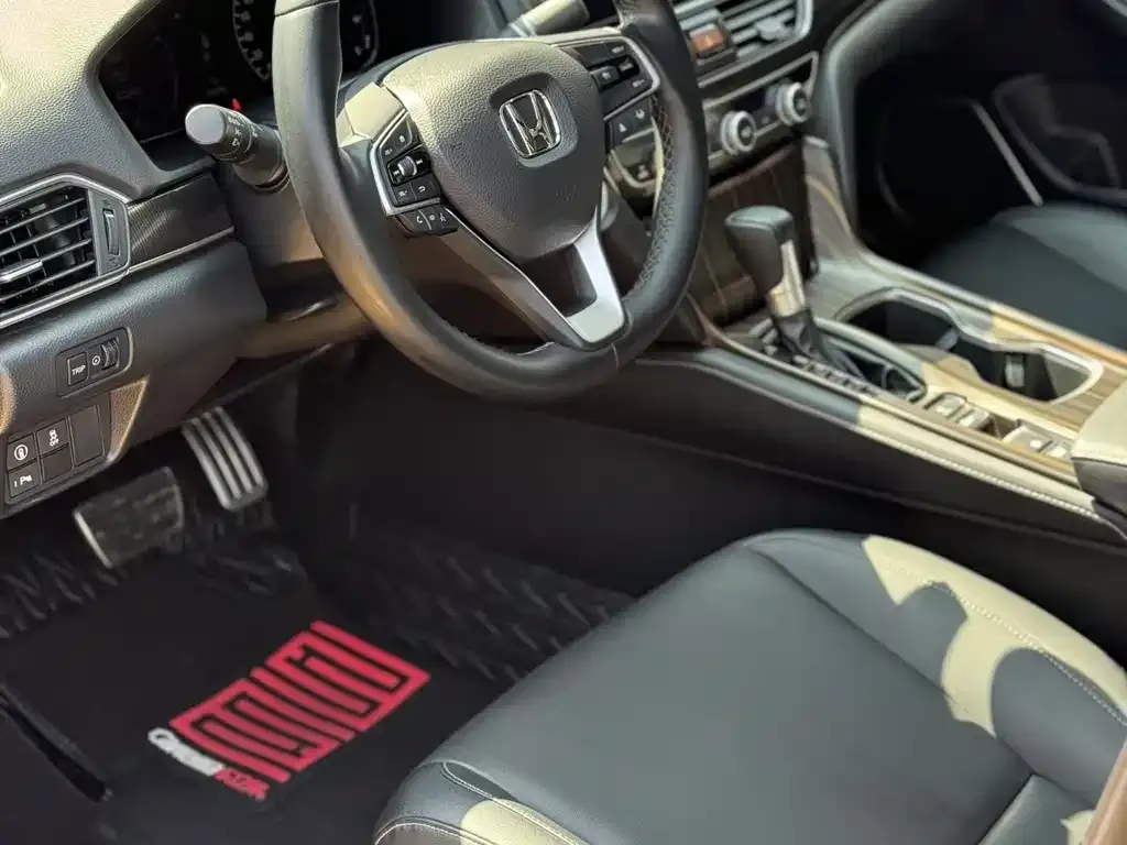 Honda Accord — фото 2