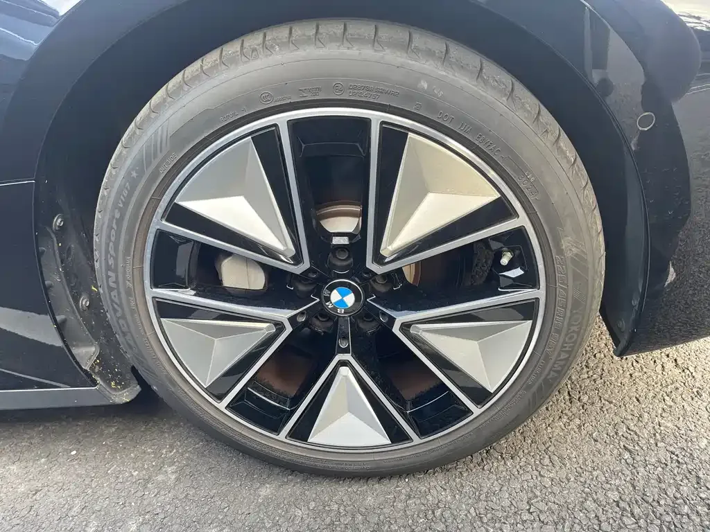 BMW i3 2024 из CN, фото 7