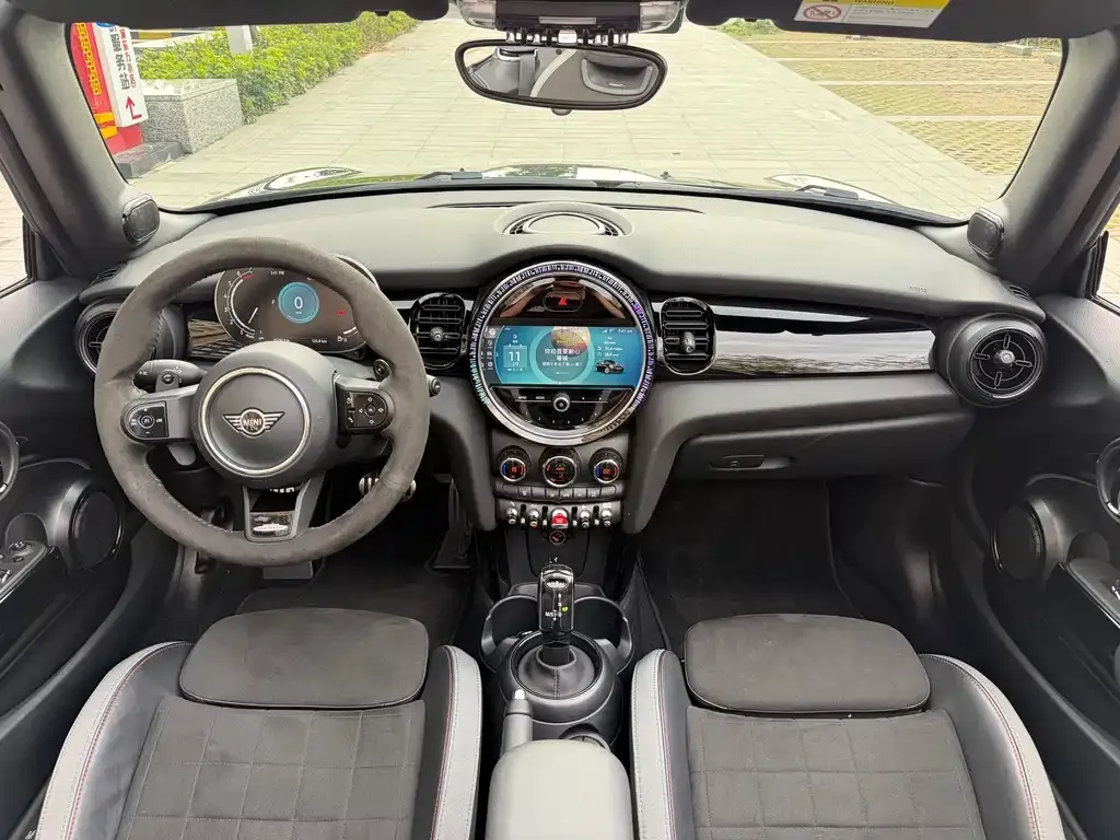 MINI Cooper (3-door) 2022 из CN, фото 6