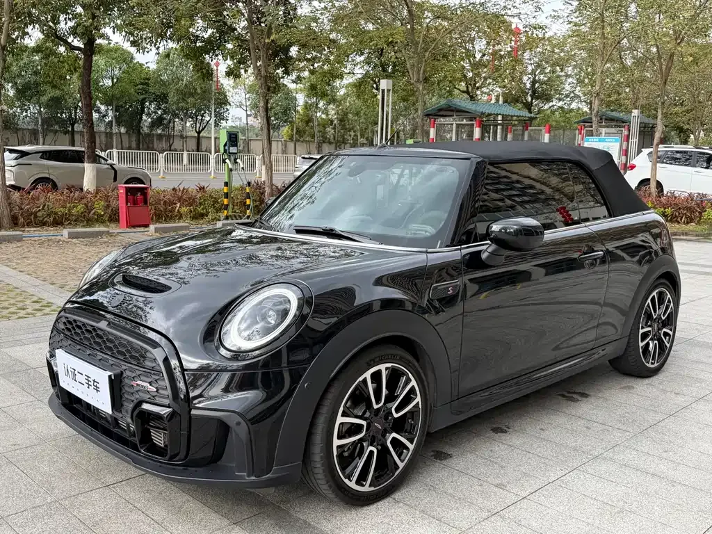 MINI Cooper (3-door) 2022 из CN, фото 2