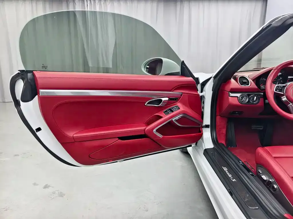 Porsche 718 2022 из CN, фото 10