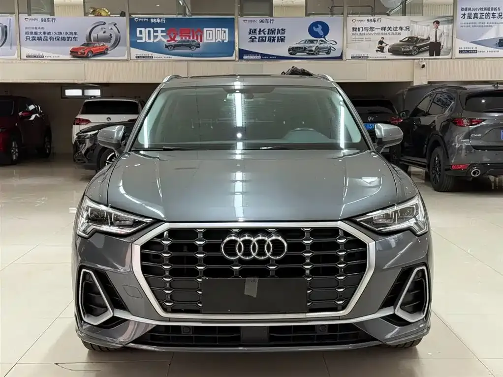 Audi Q3 2021 из CN, фото 3