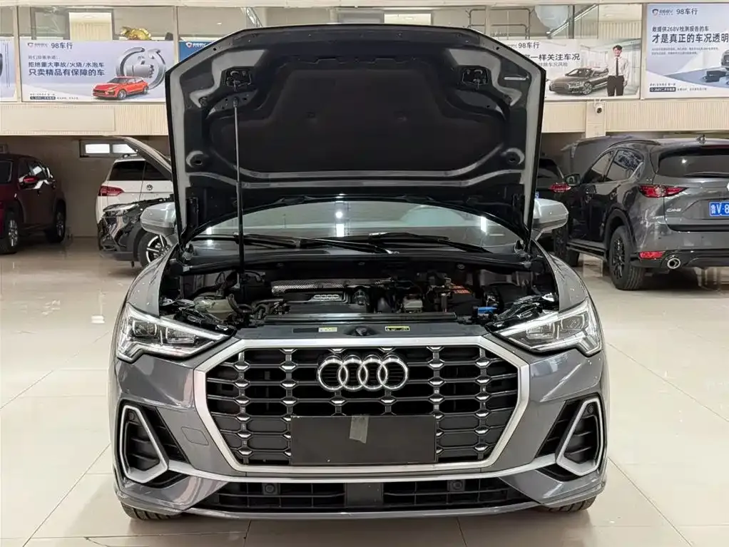Audi Q3 2021 из CN, фото 6