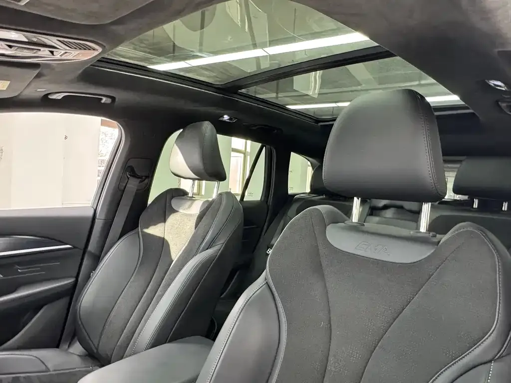 Geely Xingyue L 2023 из CN, фото 3