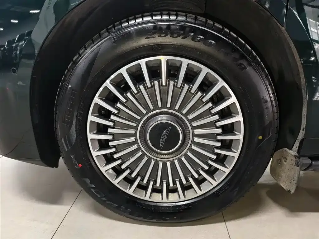 Geely Yizhen L380 2025 из CN, фото 10