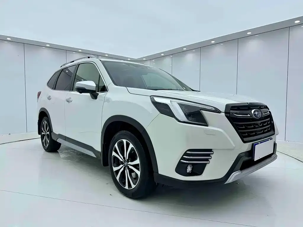 Subaru Forester 2022 из CN, фото 8