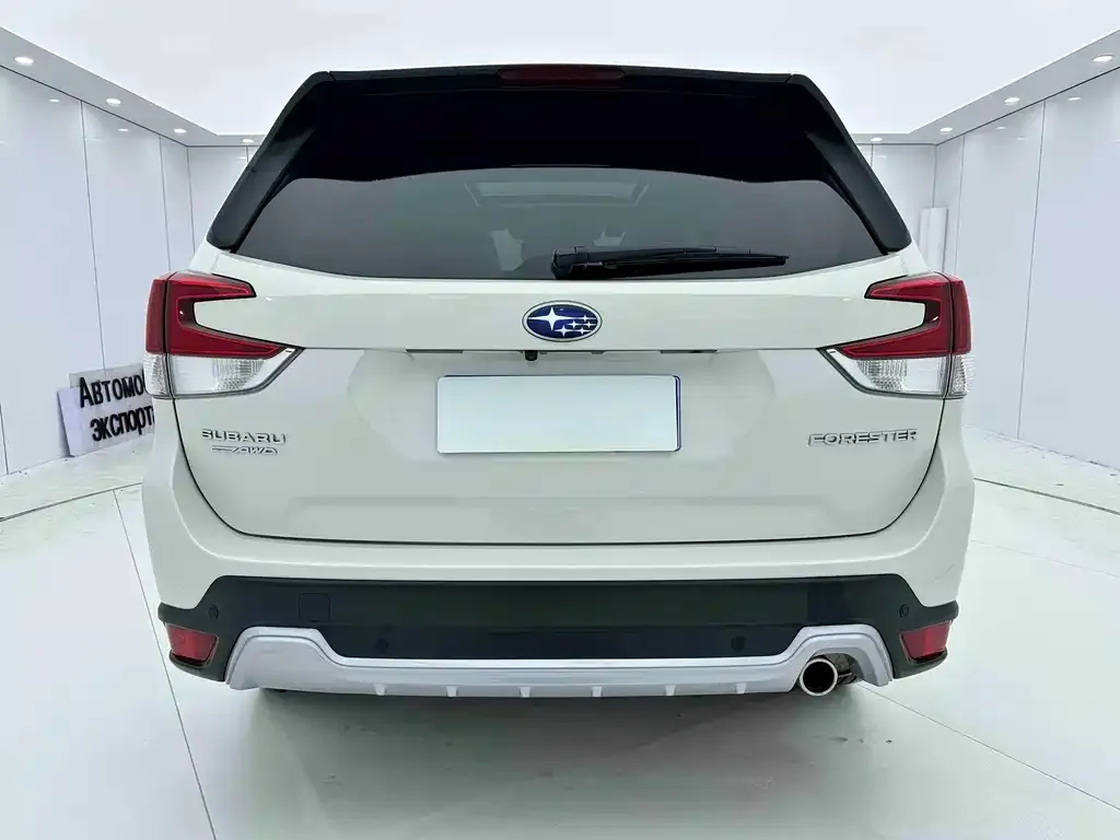 Subaru Forester 2022 из CN, фото 5