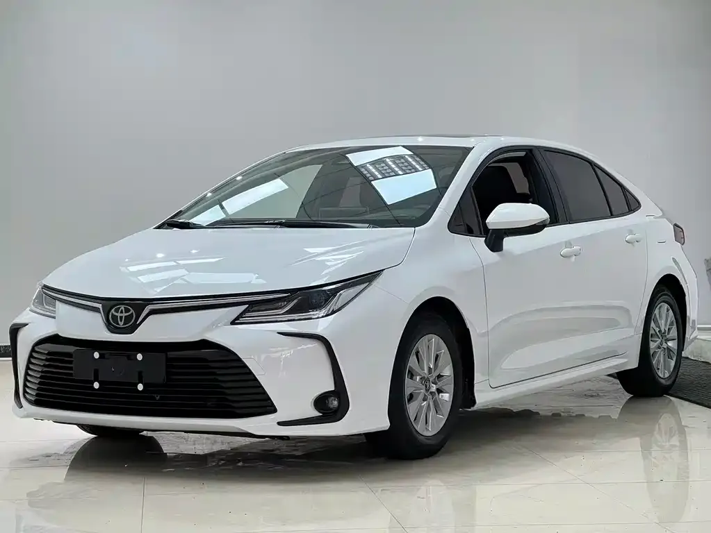 Toyota Corolla 2021 из CN, фото 1