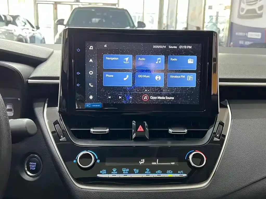 Toyota Corolla 2021 из CN, фото 10