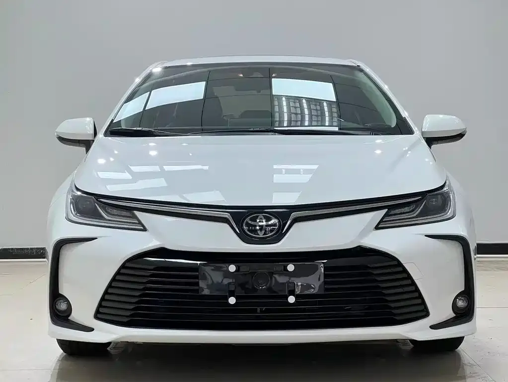 Toyota Corolla 2021 из CN, фото 2