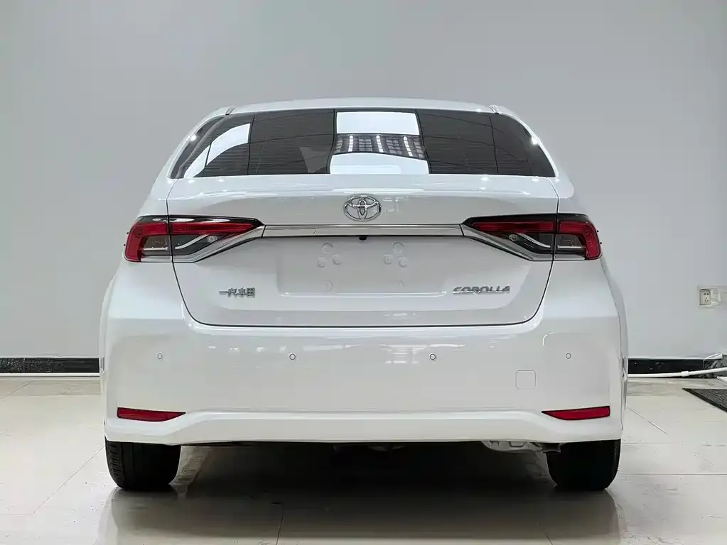 Toyota Corolla 2021 из CN, фото 5