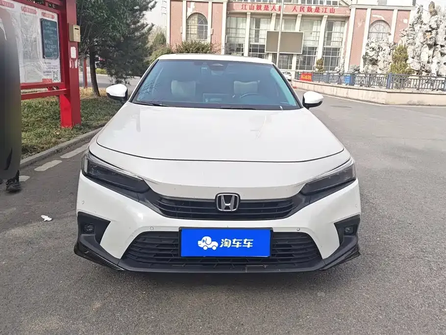 Honda Civic — фото 10