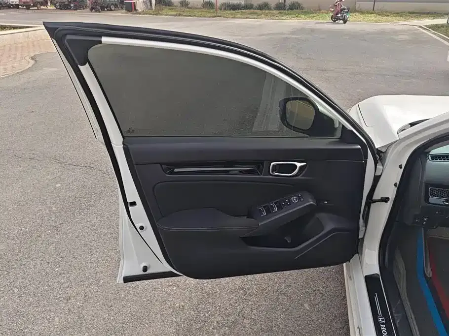 Honda Civic — фото 8