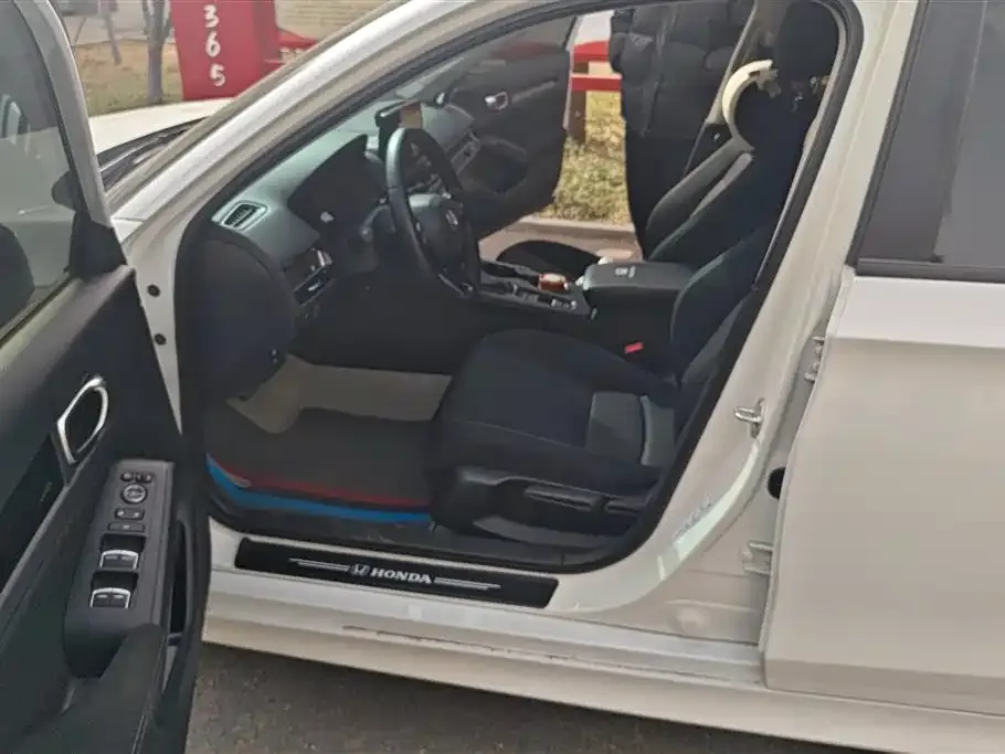 Honda Civic — фото 3
