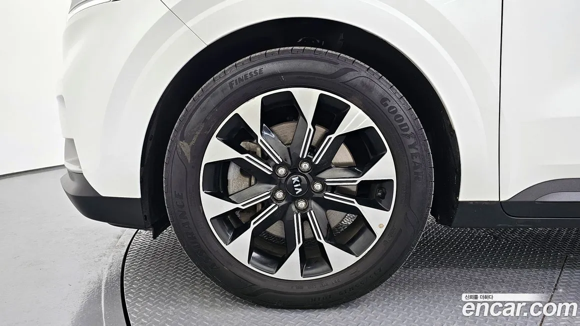 Kia Carnival 2021 из KR, фото 9