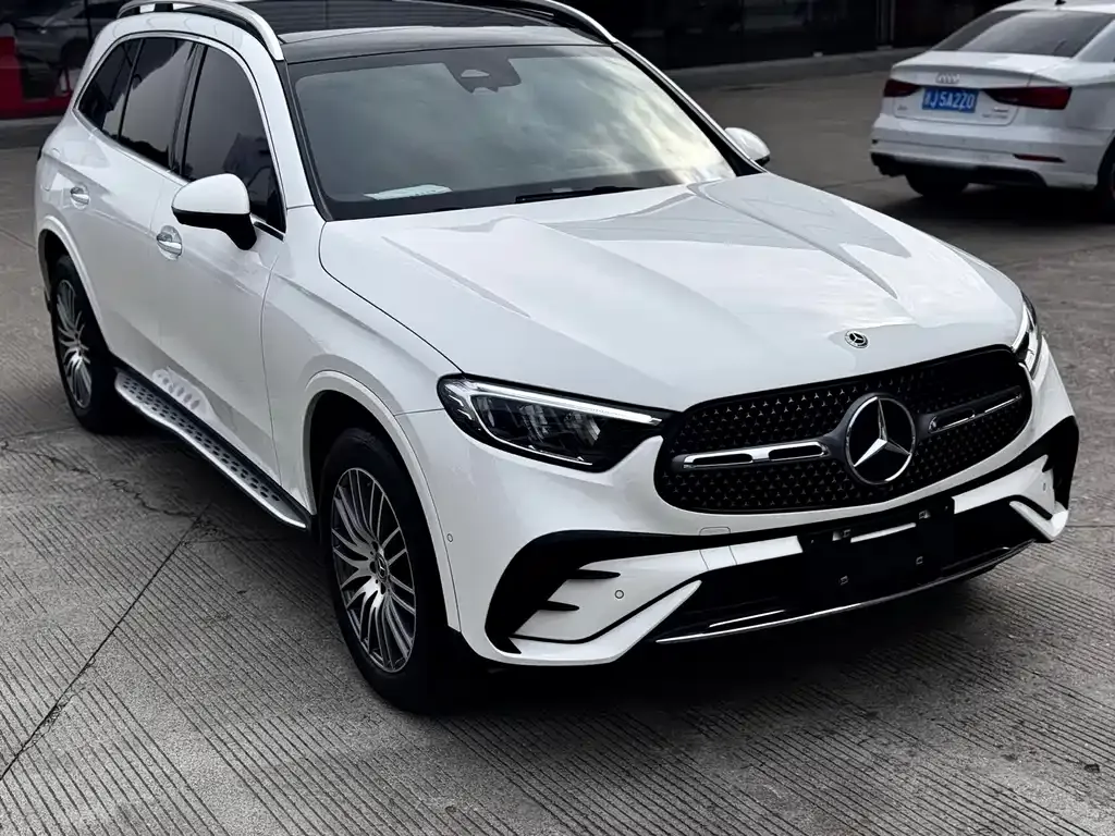 Mercedes-Benz GLC 2024 из CN, фото 1