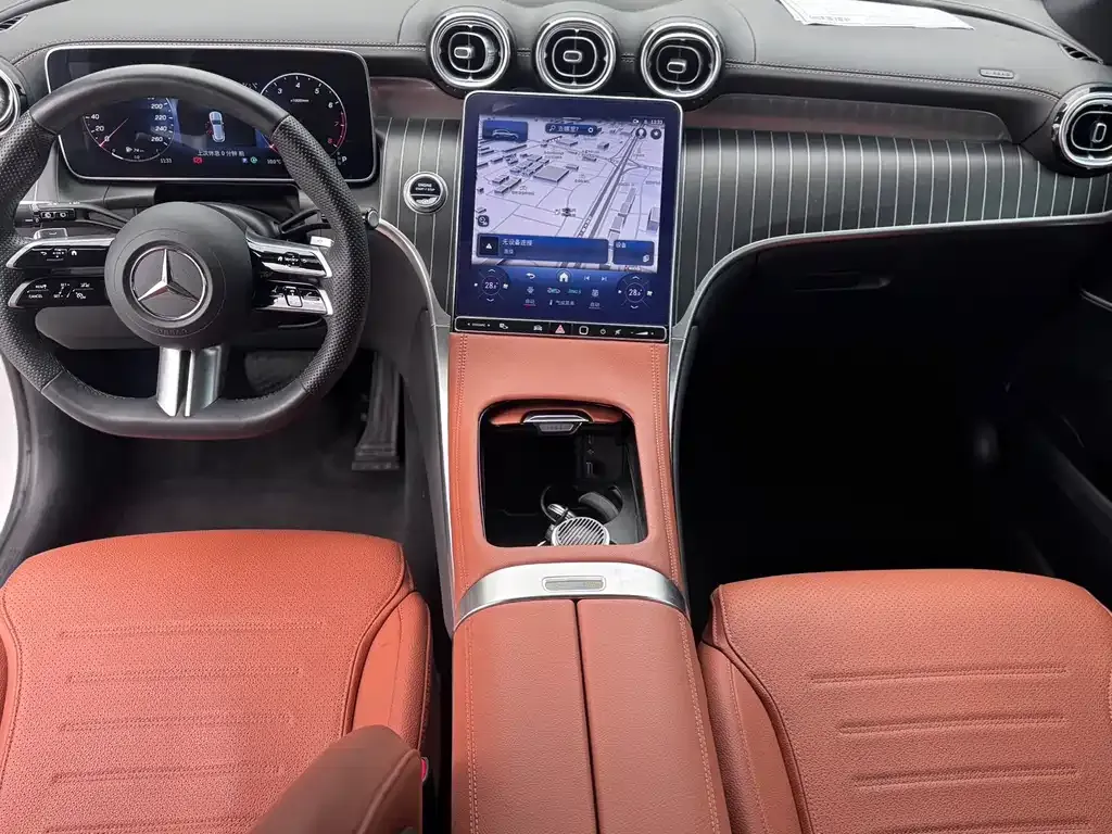 Mercedes-Benz GLC 2024 из CN, фото 4