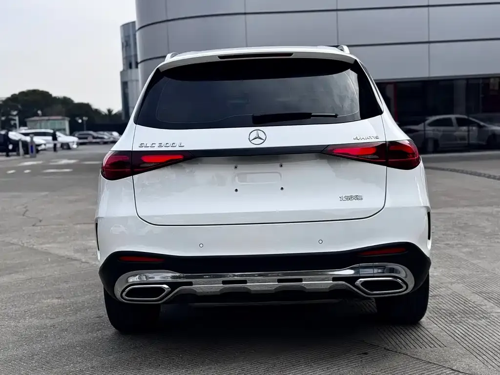 Mercedes-Benz GLC 2024 из CN, фото 3