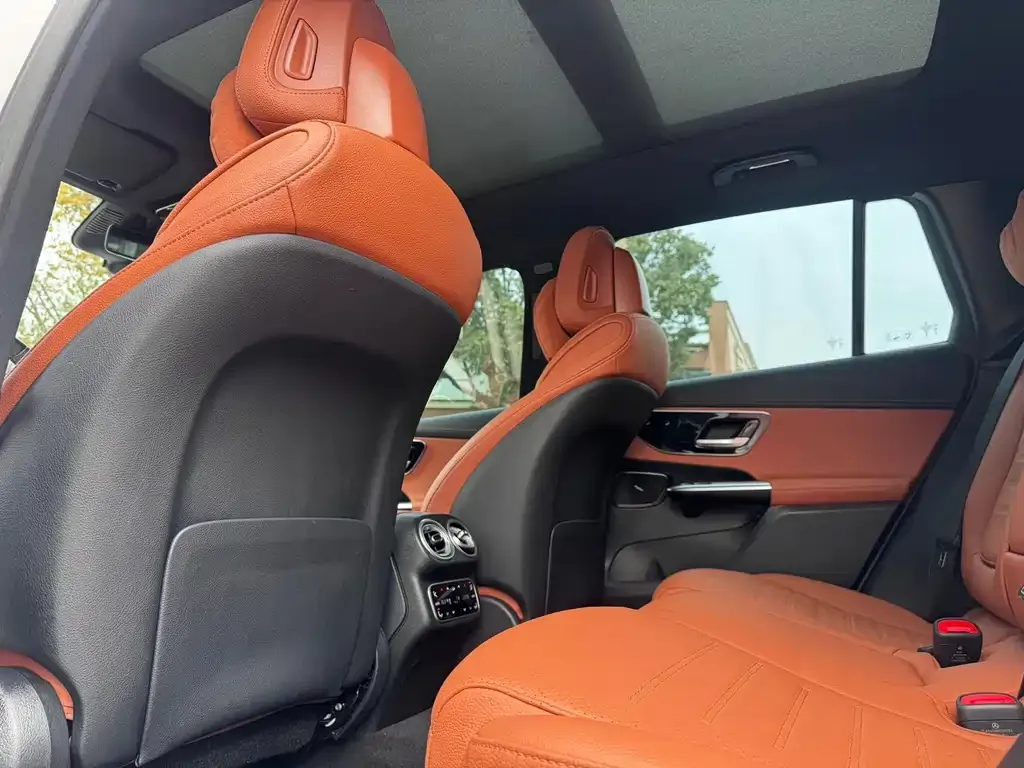 Mercedes-Benz GLC 2024 из CN, фото 10