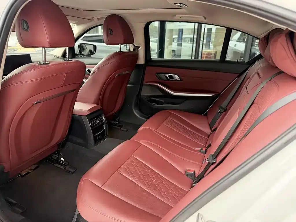 BMW i3 2023 из CN, фото 3