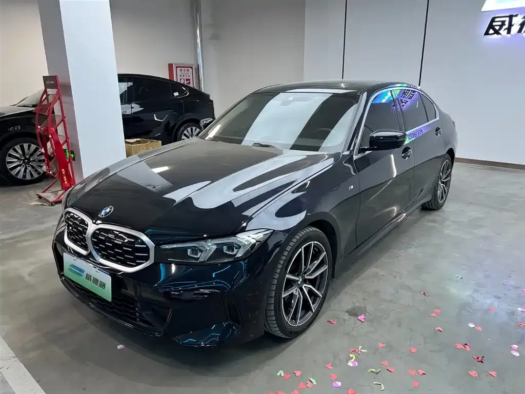 BMW 3 Series 2024 из CN, фото 1
