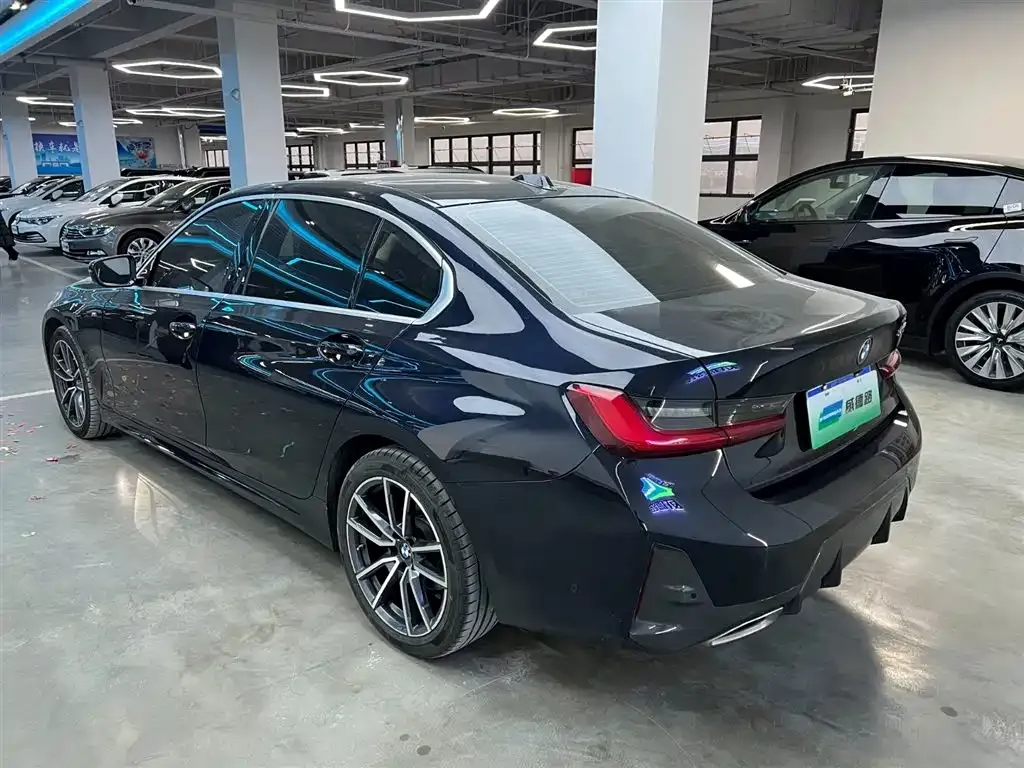 BMW 3 Series 2024 из CN, фото 5