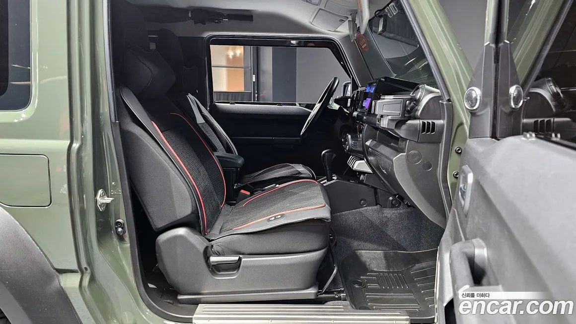 Suzuki Jimny 2021 из KR, фото 7
