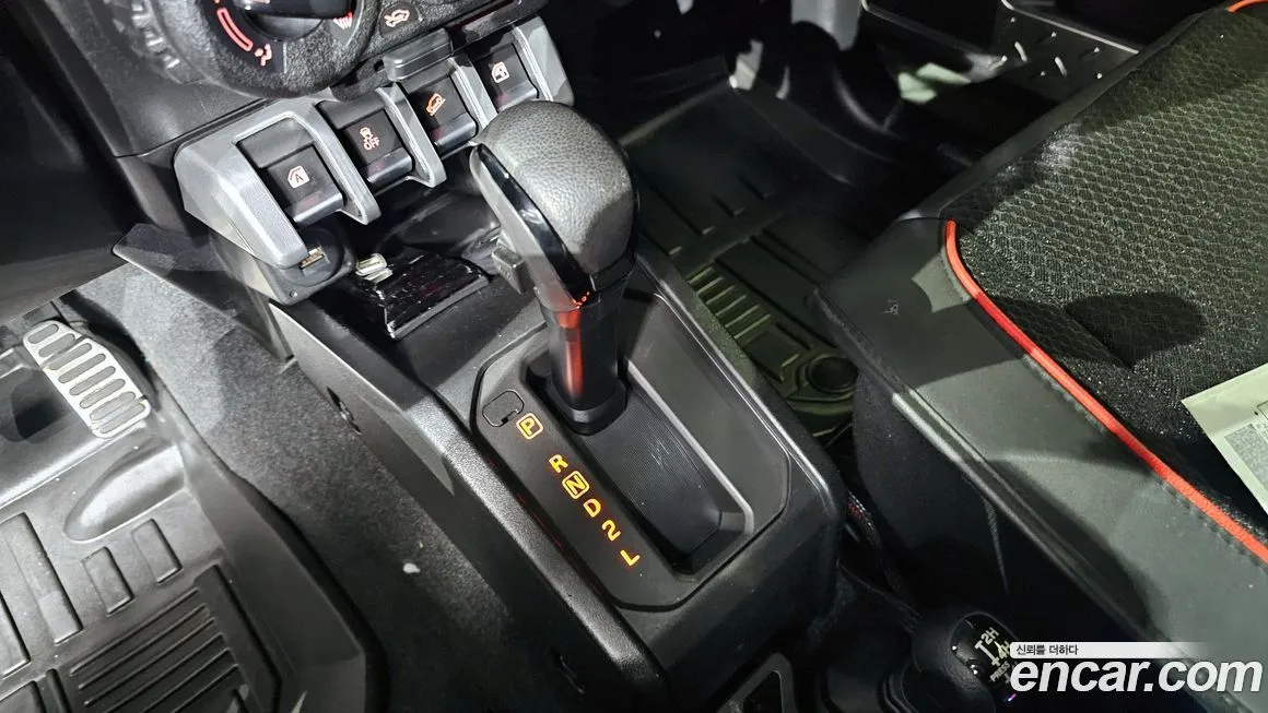 Suzuki Jimny 2021 из KR, фото 9