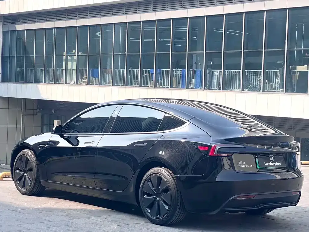 Tesla Model 3 2025 из CN, фото 8