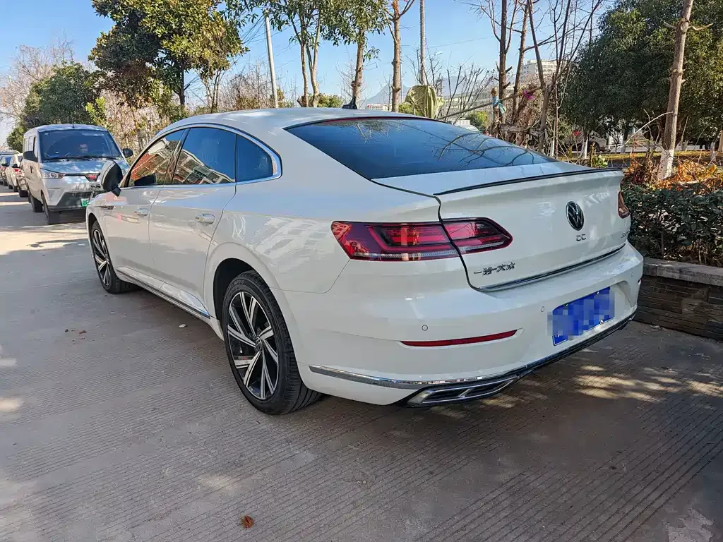 Volkswagen CC 2022 из CN, фото 5
