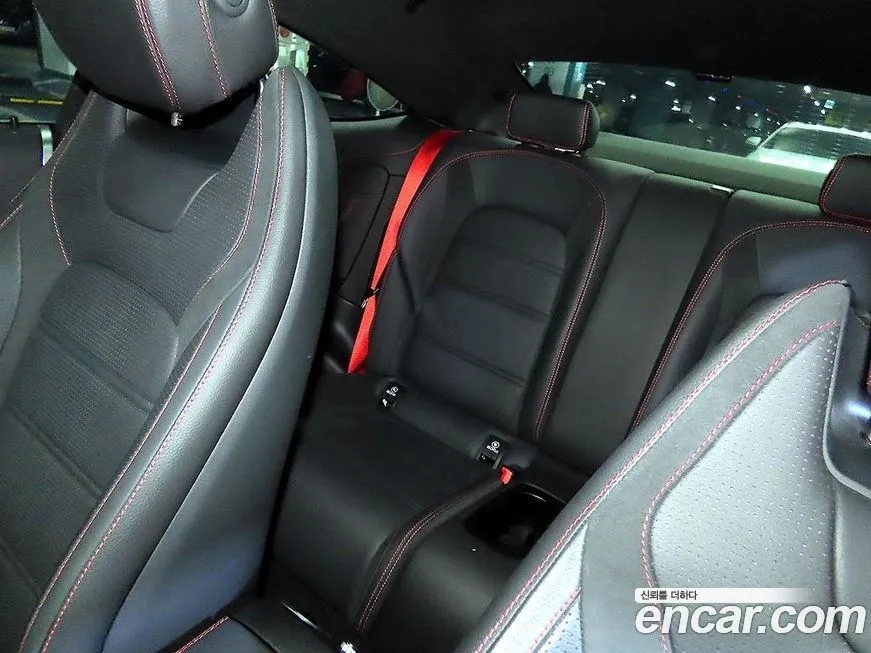 Mercedes-Benz C-Class 2023 из KR, фото 2