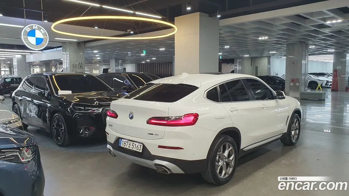 BMW X4 — фото 10