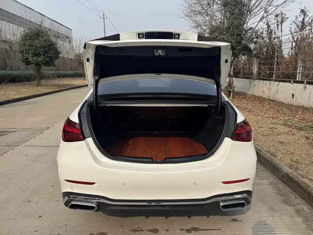 Mercedes-Benz C-Class 2023 из CN, фото 5