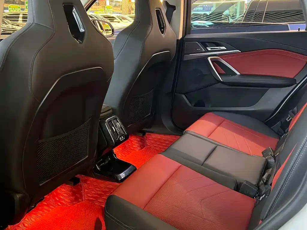 BMW X1 2024 из CN, фото 3
